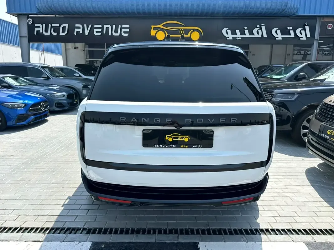 Land Rover Range Rover 4.4 AT 4WD (530 حصان) - 6