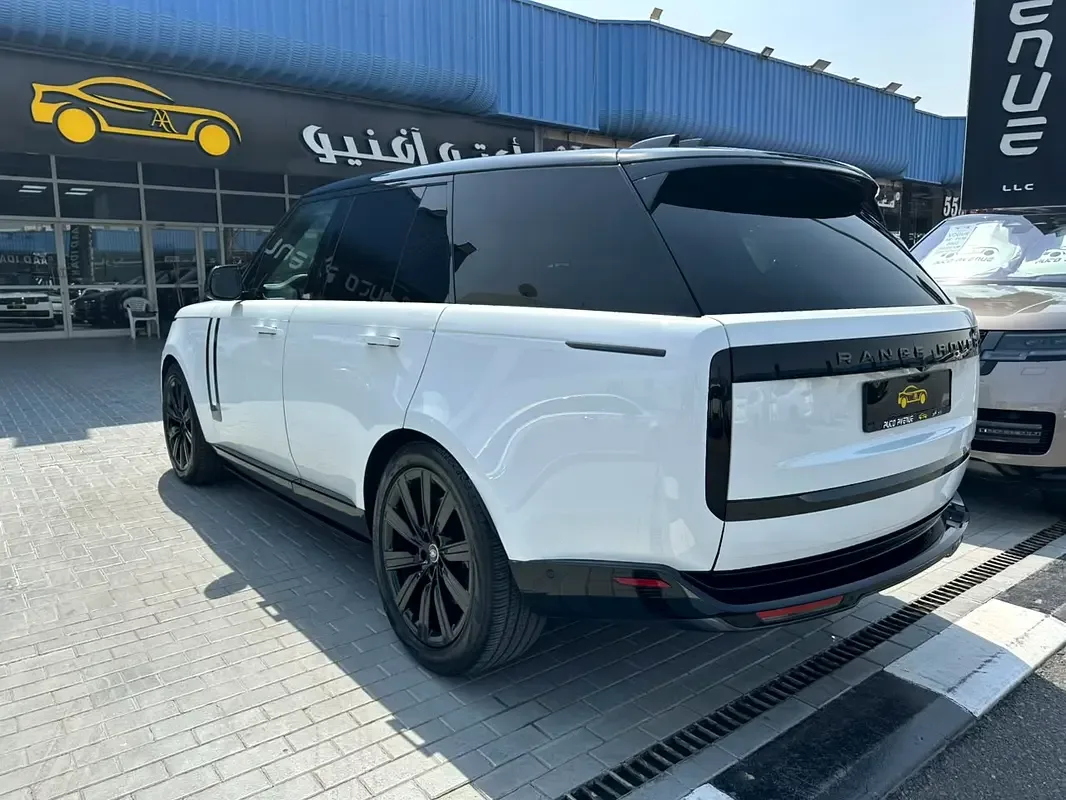 Land Rover Range Rover 4.4 AT 4WD (530 حصان) - 7