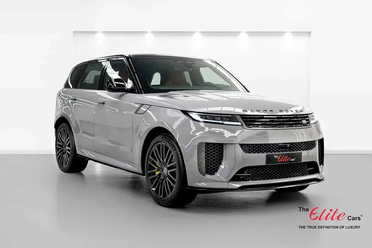 Land Rover Range Rover 4.4 AT 4WD (530 hp)
