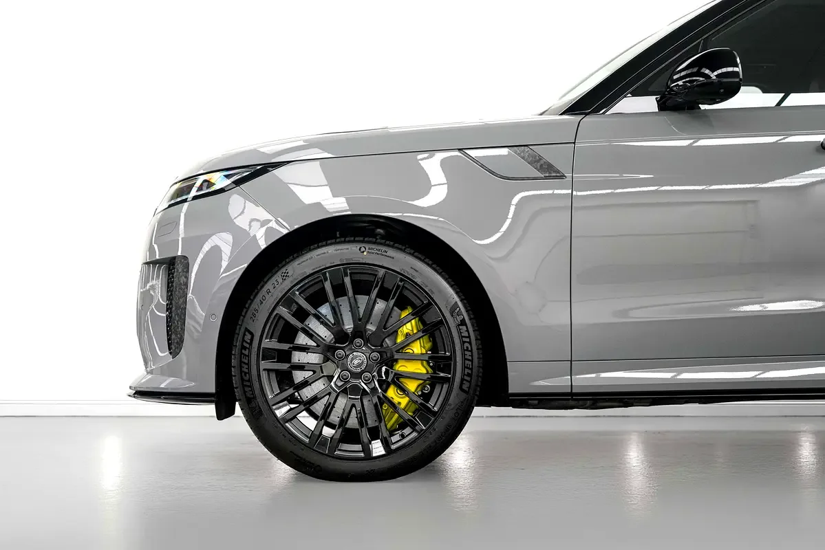 Land Rover Range Rover 4.4 AT 4WD (530 حصان) - 6