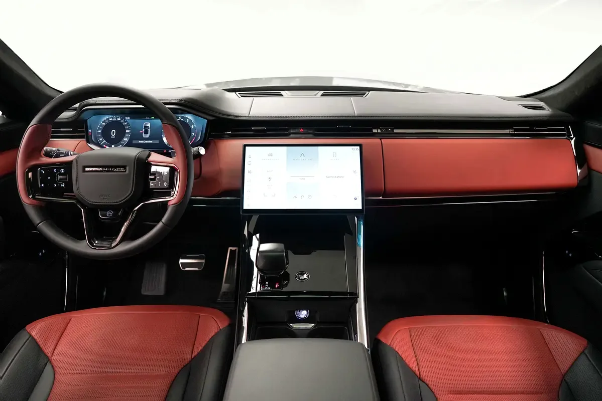 Land Rover Range Rover 4.4 AT 4WD (530 حصان) - 8