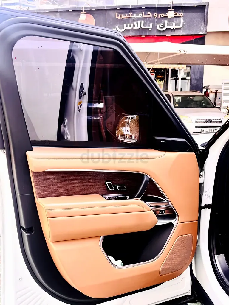 Land Rover Range Rover 4.4 AT 4WD (530 حصان) - 6