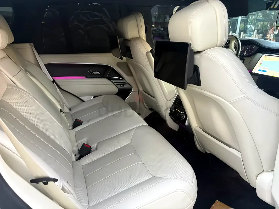 Land Rover Range Rover 4.4 AT 4WD (530 حصان) - 5