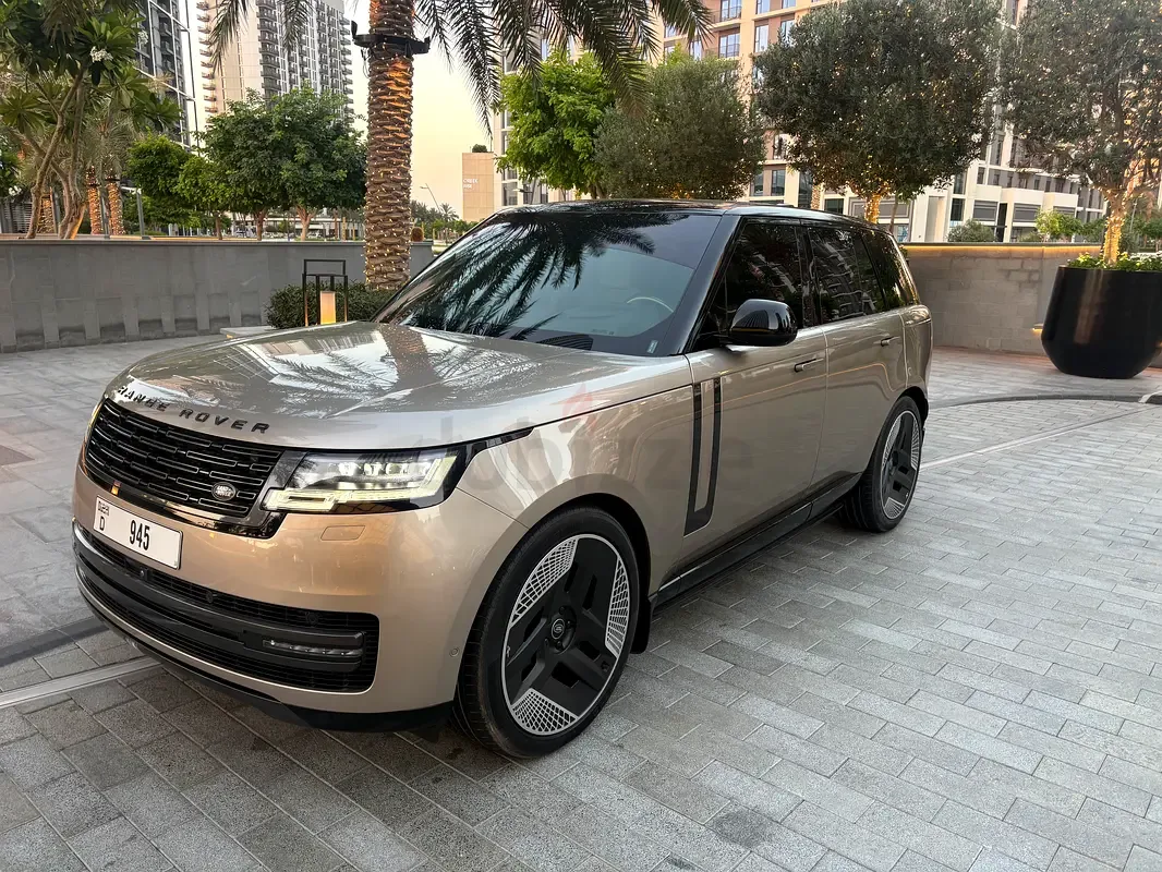 Land Rover Range Rover 4.4 AT 4WD (530 حصان) - 9