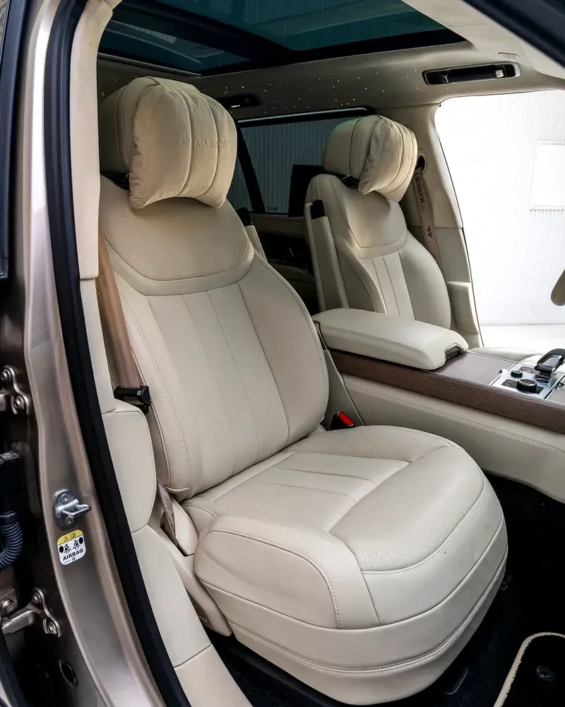 Land Rover Range Rover 4.4 AT 4WD (530 hp) - 16