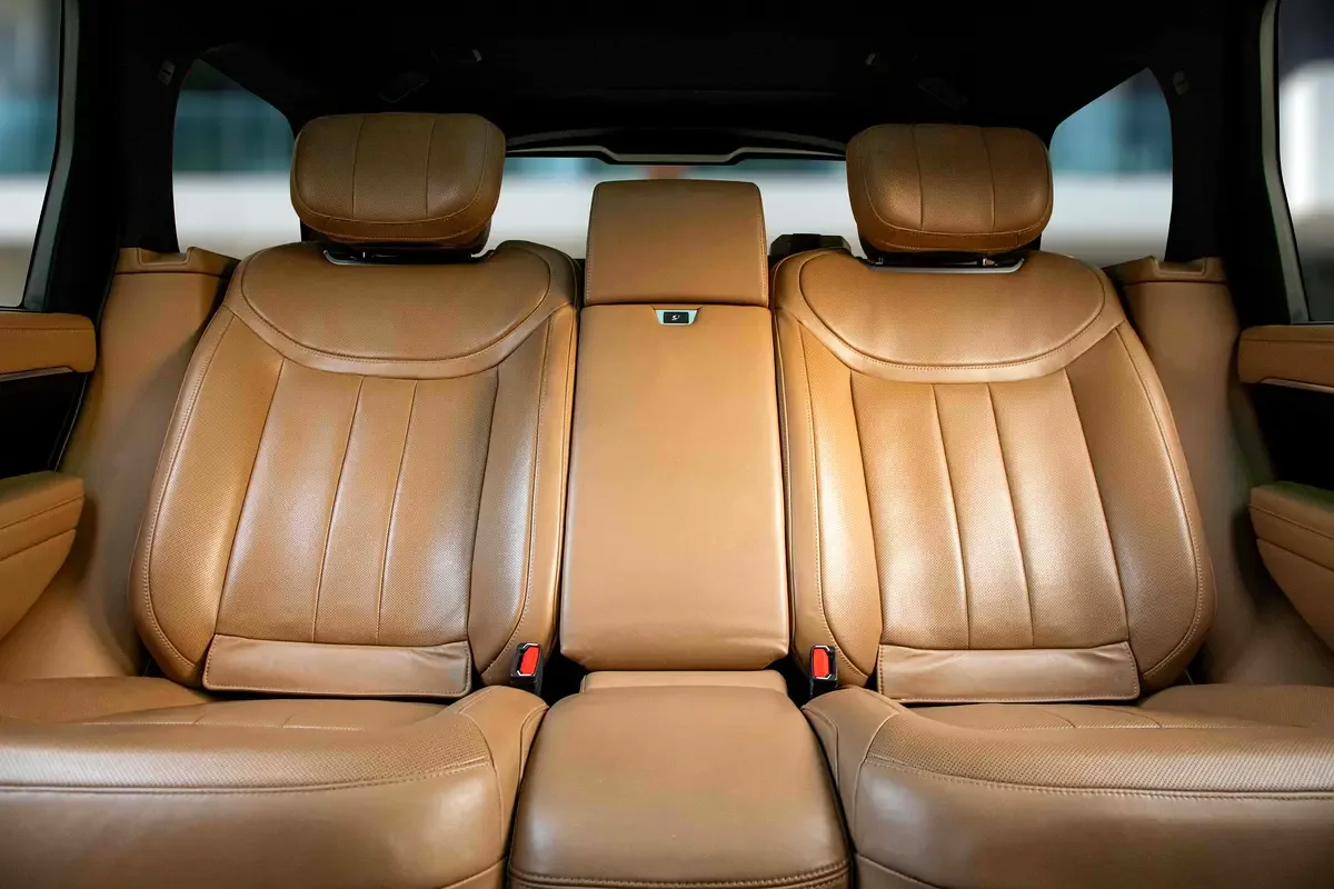 Land Rover Range Rover 4.4 AT 4WD (530 hp) - 12