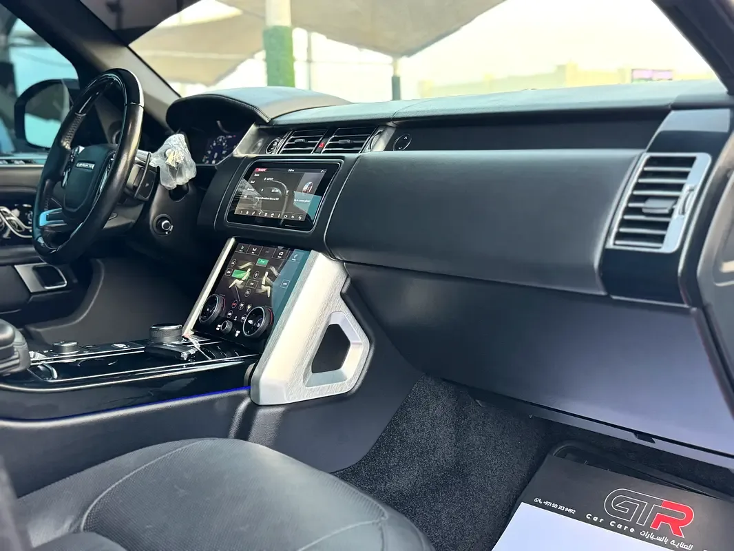 Land Rover Range Rover 4.4 AT 4WD (530 hp) - 16