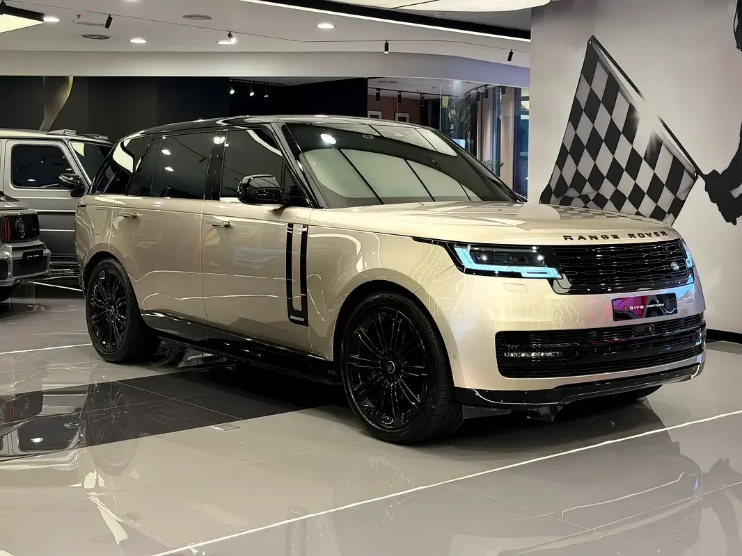 Land Rover Range Rover 4.4 AT 4WD (530 hp) - 4