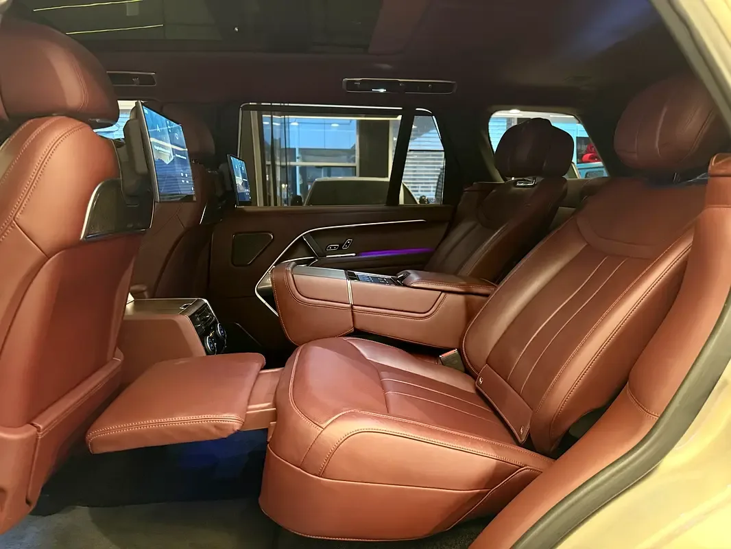 Land Rover Range Rover 4.4 AT 4WD (530 hp) - 13