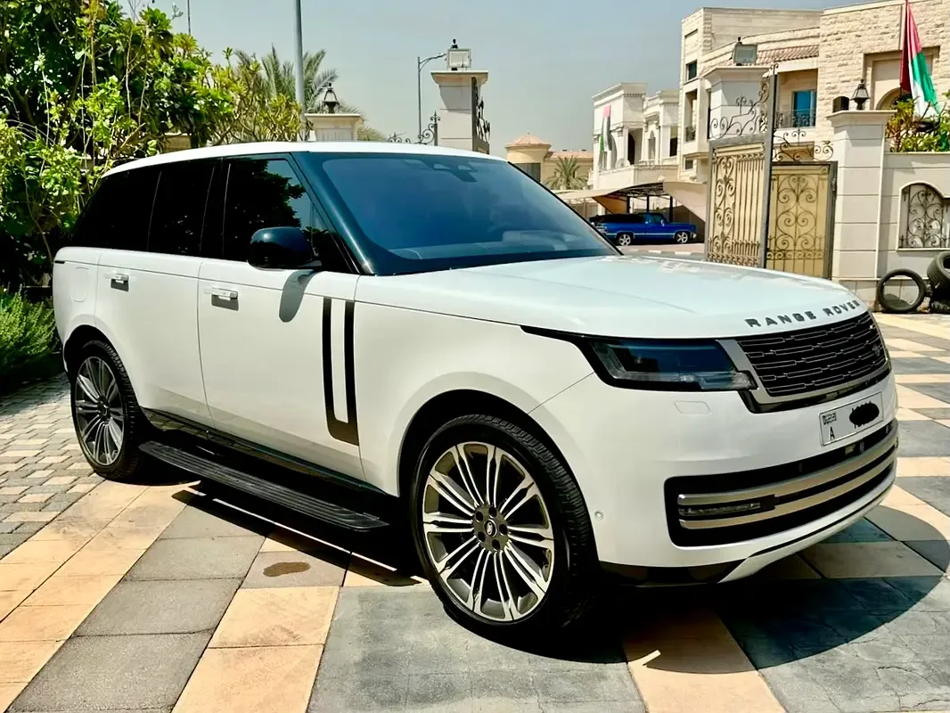 Land Rover Range Rover 4.4 AT 4WD (530 حصان)