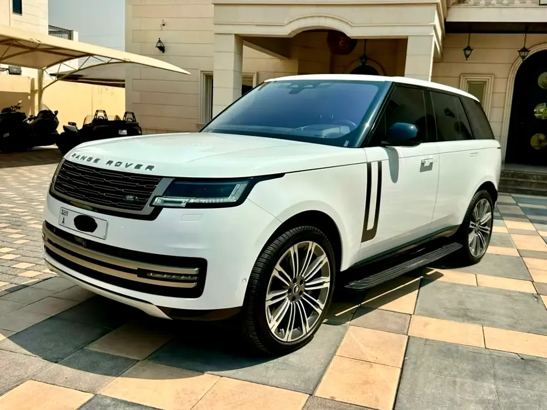 Land Rover Range Rover 4.4 AT 4WD (530 حصان) - 9