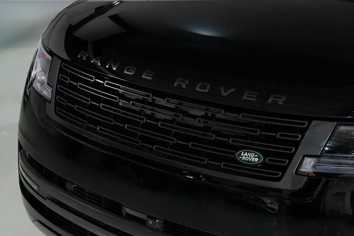 Land Rover Range Rover 4.4 AT 4WD (530 حصان) - 9