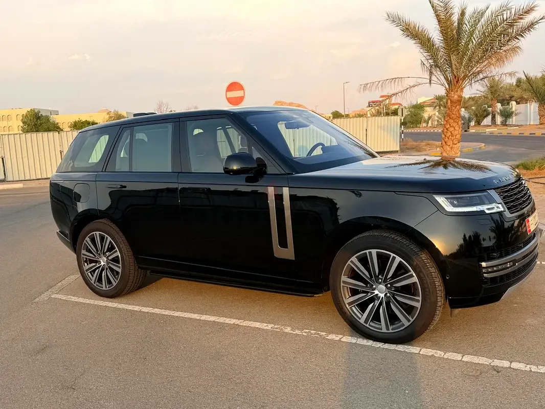 Land Rover Range Rover 4.4 AT 4WD (530 حصان) - 5