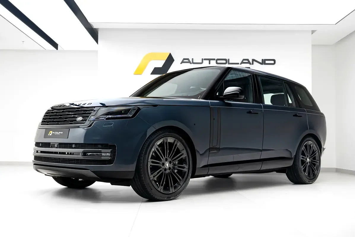 Land Rover Range Rover 4.4 AT 4WD (615 hp)