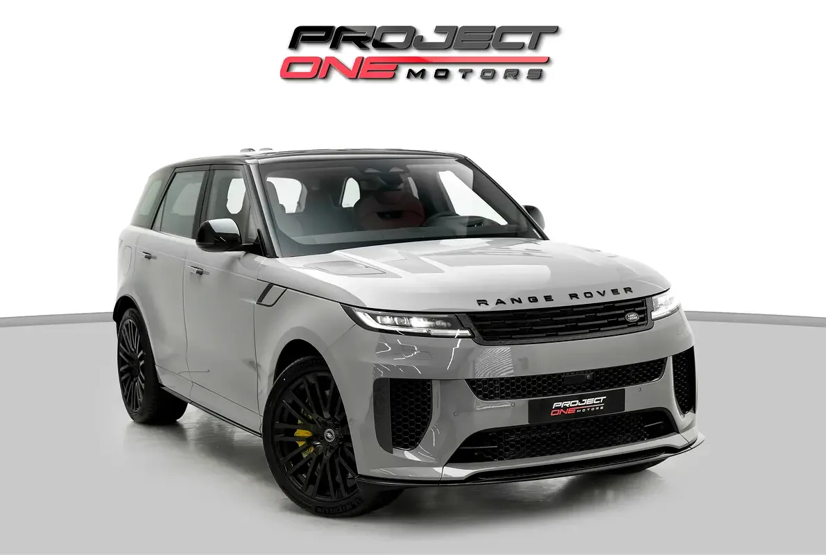 Land Rover Range Rover 4.4 AT 4WD (615 hp)