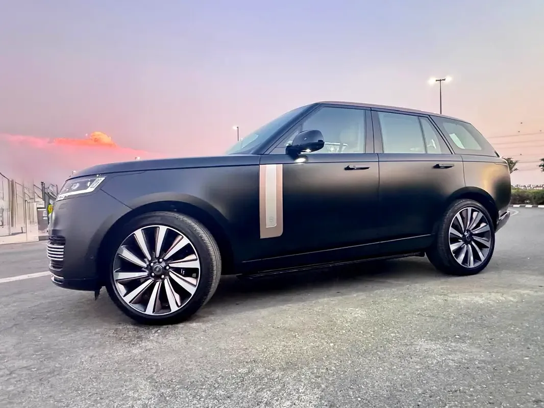 Land Rover Range Rover 4.4 AT 4WD (615 hp) - 6