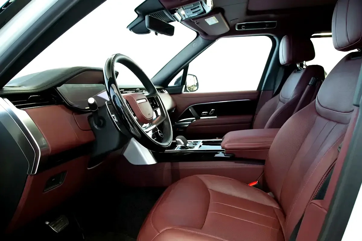 Land Rover Range Rover 4.4 AT AWD (530 hp) - 3