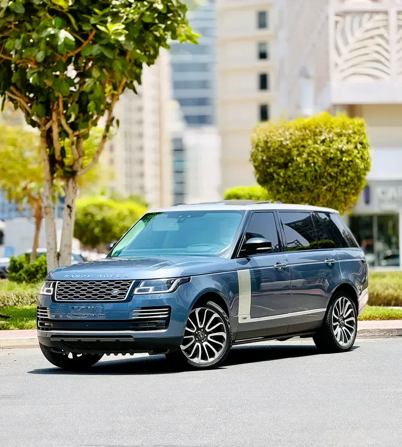 Land Rover Range Rover 5.0 AT AWD (525 hp)
