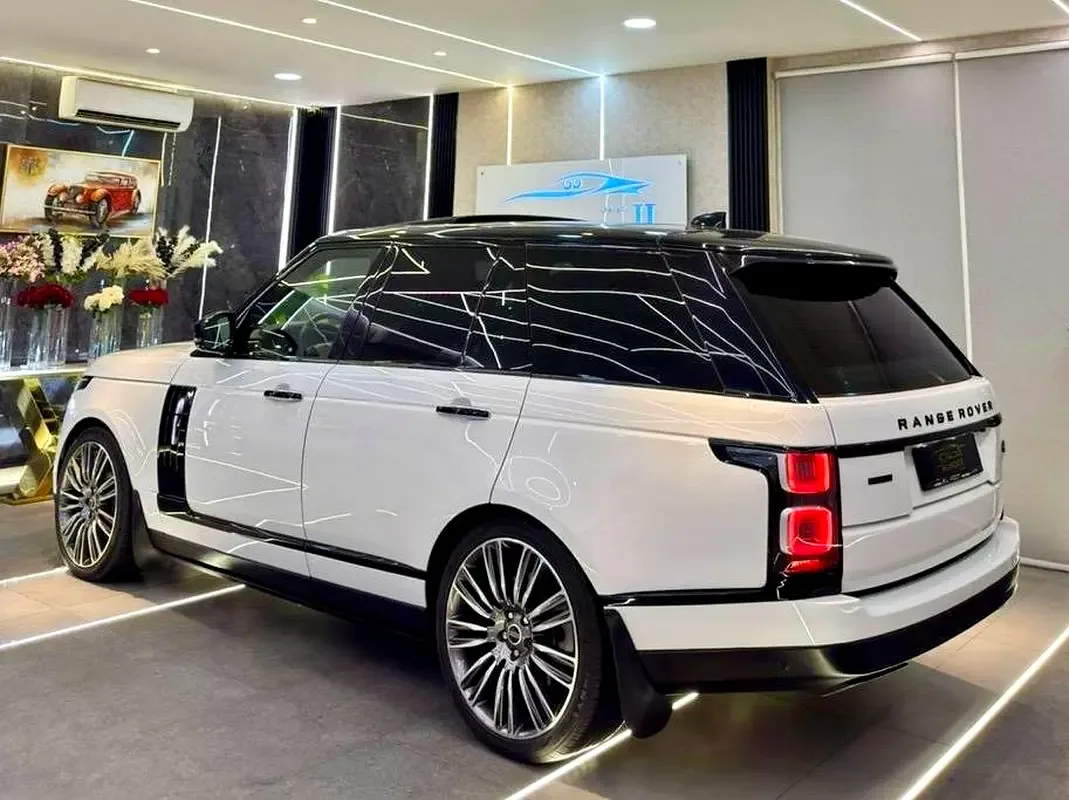 Land Rover Range Rover 5.0 AT AWD (525 hp) - 14