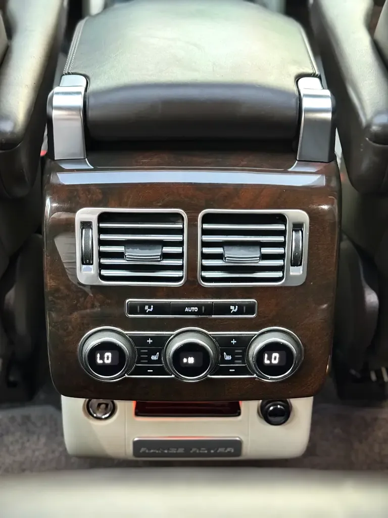Land Rover Range Rover 5.0 V8 Supercharged AT AWD (510 hp) - 17
