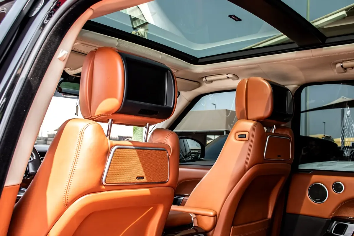 Land Rover Range Rover 5.0 V8 Supercharged AT AWD (510 حصان) - 19