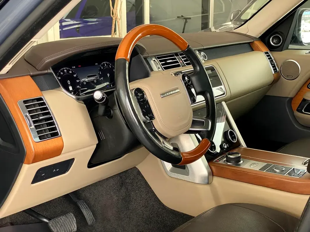 Land Rover Range Rover 5.0 V8 Supercharged AT AWD (525 hp) - 10