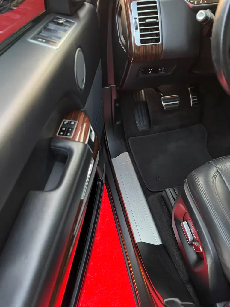 Land Rover Range Rover 5.0 V8 Supercharged AT AWD (550 hp) - 13