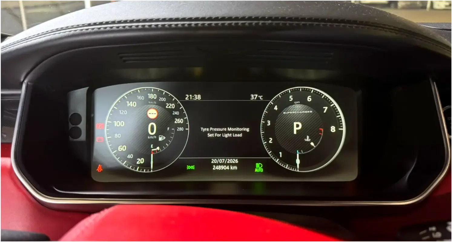 Land Rover Range Rover 5.0 V8 Supercharged AT AWD (550 hp) - 4
