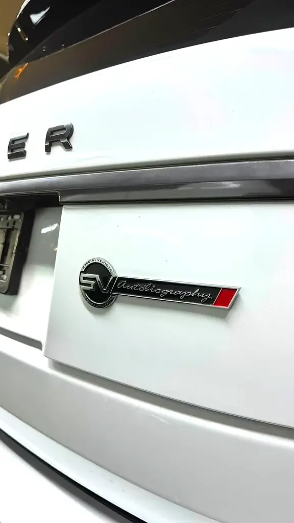 Land Rover Range Rover 5.0 V8 Supercharged AT AWD (550 hp) - 16