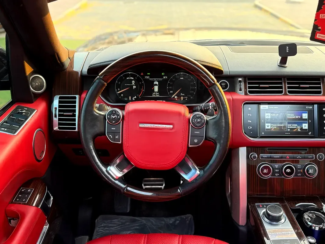Land Rover Range Rover 5.0 V8 Supercharged AT AWD (550 hp) - 12