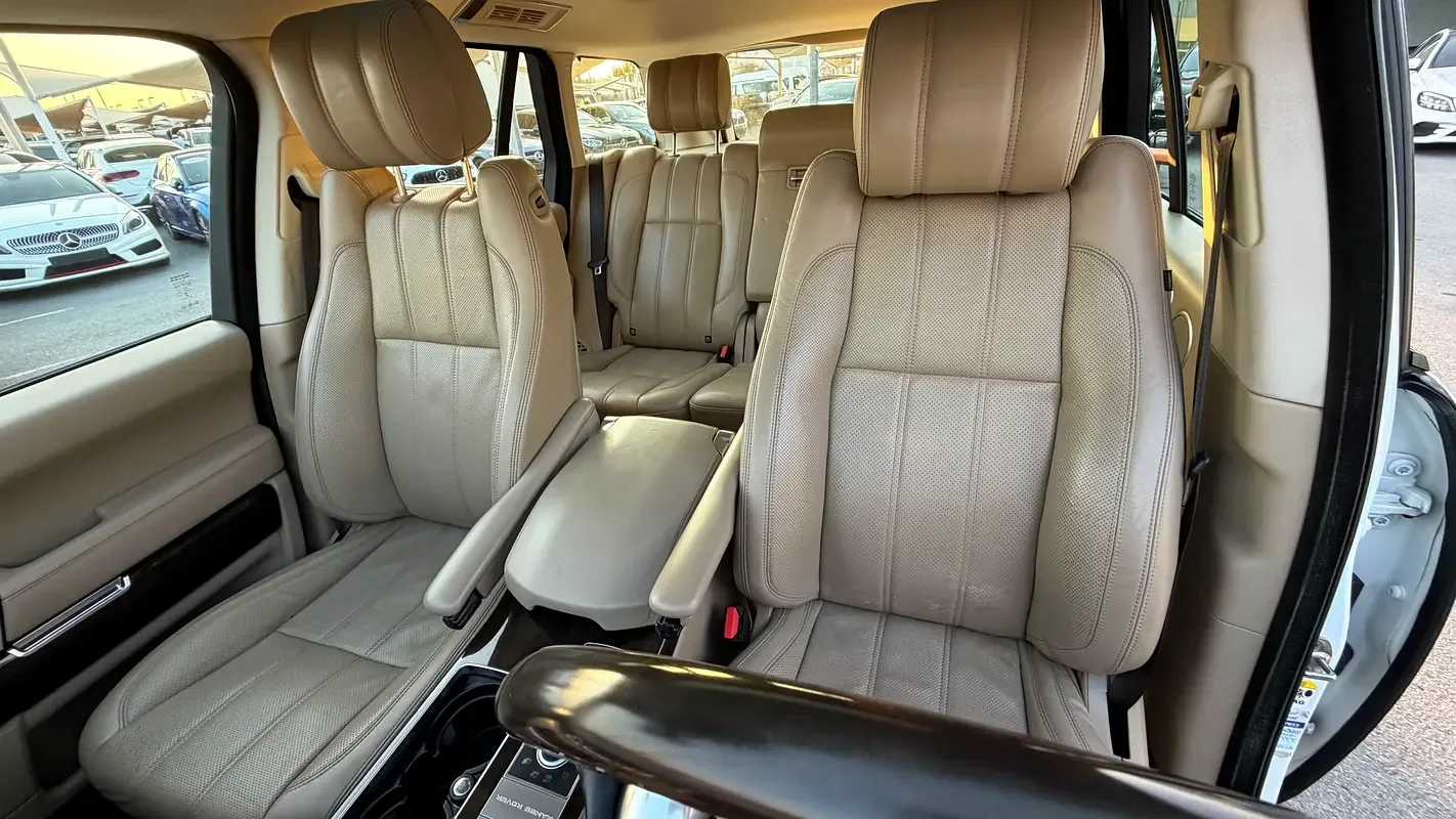 Land Rover Range Rover 5.0 V8 Supercharged AT AWD (550 حصان) - 11