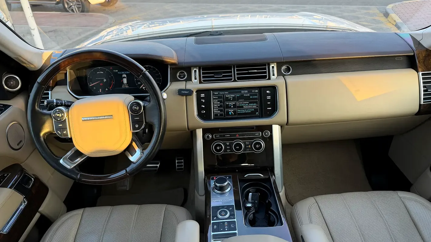 Land Rover Range Rover 5.0 V8 Supercharged AT AWD (550 حصان) - 12