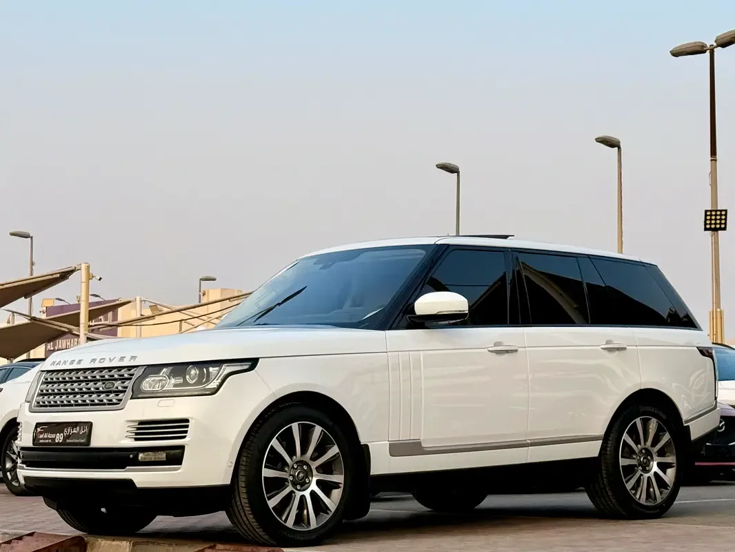 Land Rover Range Rover 5.0 V8 Supercharged AT AWD (550 حصان) - 2