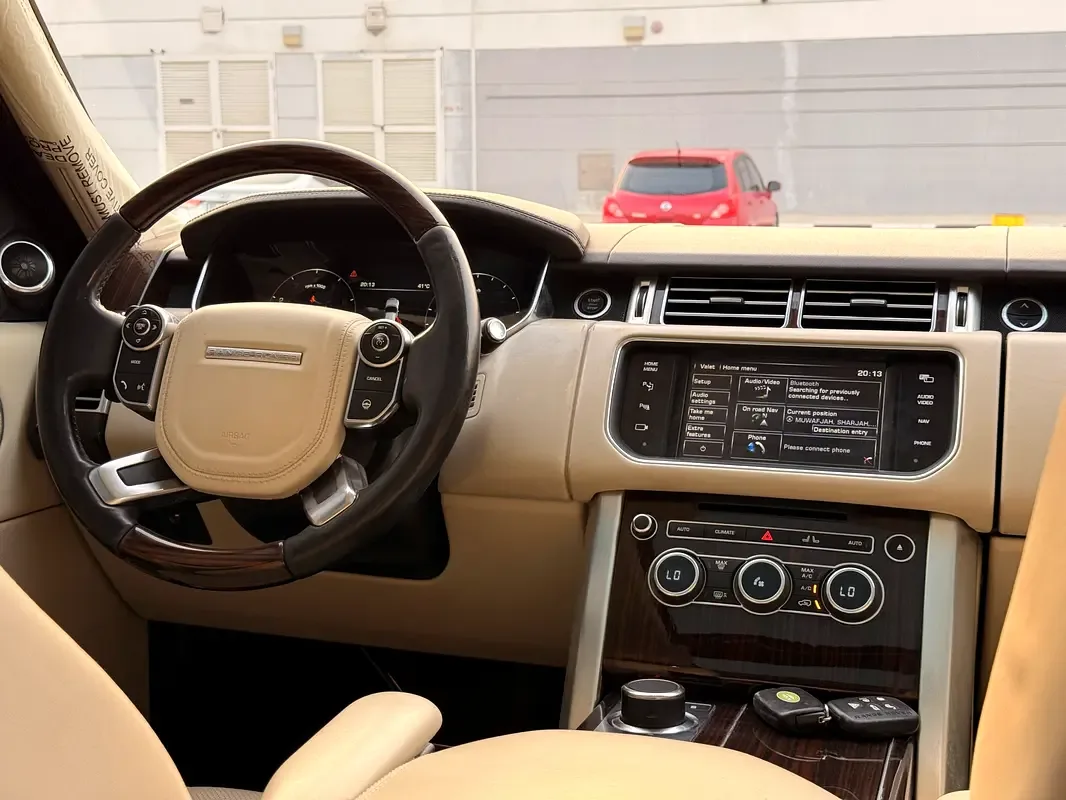 Land Rover Range Rover 5.0 V8 Supercharged AT AWD (550 حصان) - 8