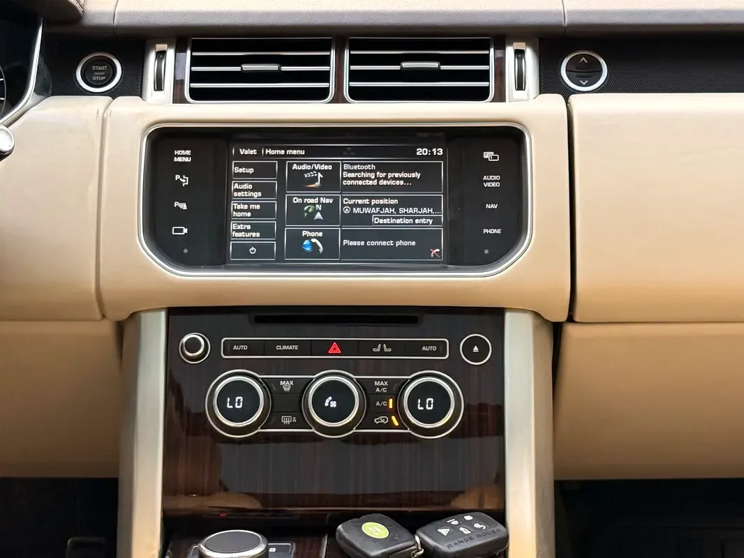 Land Rover Range Rover 5.0 V8 Supercharged AT AWD (550 حصان) - 13