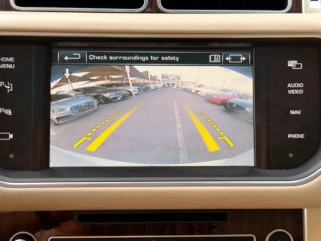 Land Rover Range Rover 5.0 V8 Supercharged AT AWD (550 حصان) - 19
