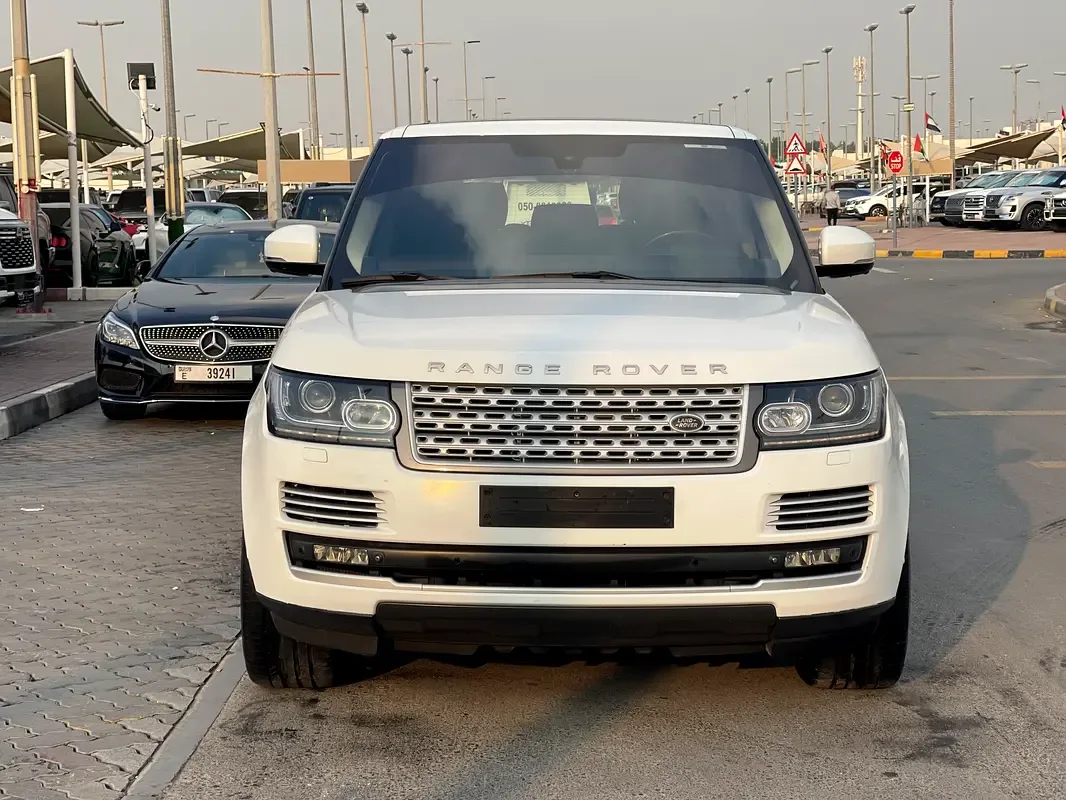Land Rover Range Rover 5.0 V8 Supercharged AT AWD (550 حصان)