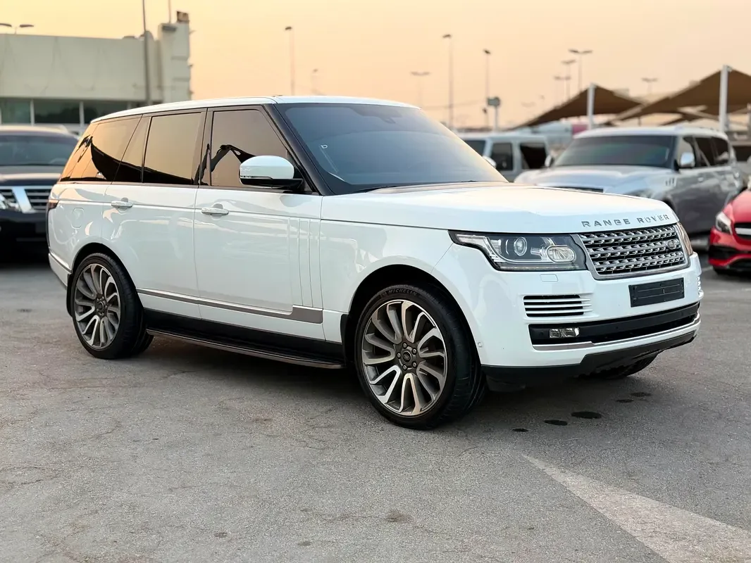 Land Rover Range Rover 5.0 V8 Supercharged AT AWD (550 حصان) - 2