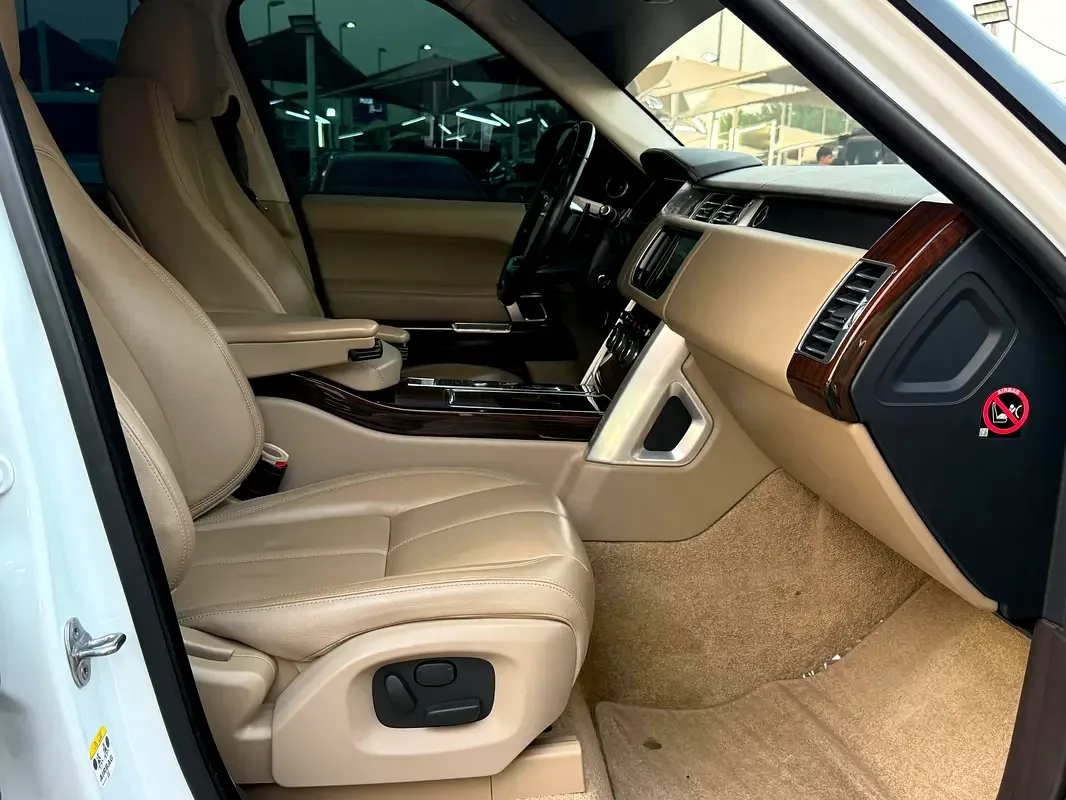 Land Rover Range Rover 5.0 V8 Supercharged AT AWD (550 حصان) - 7