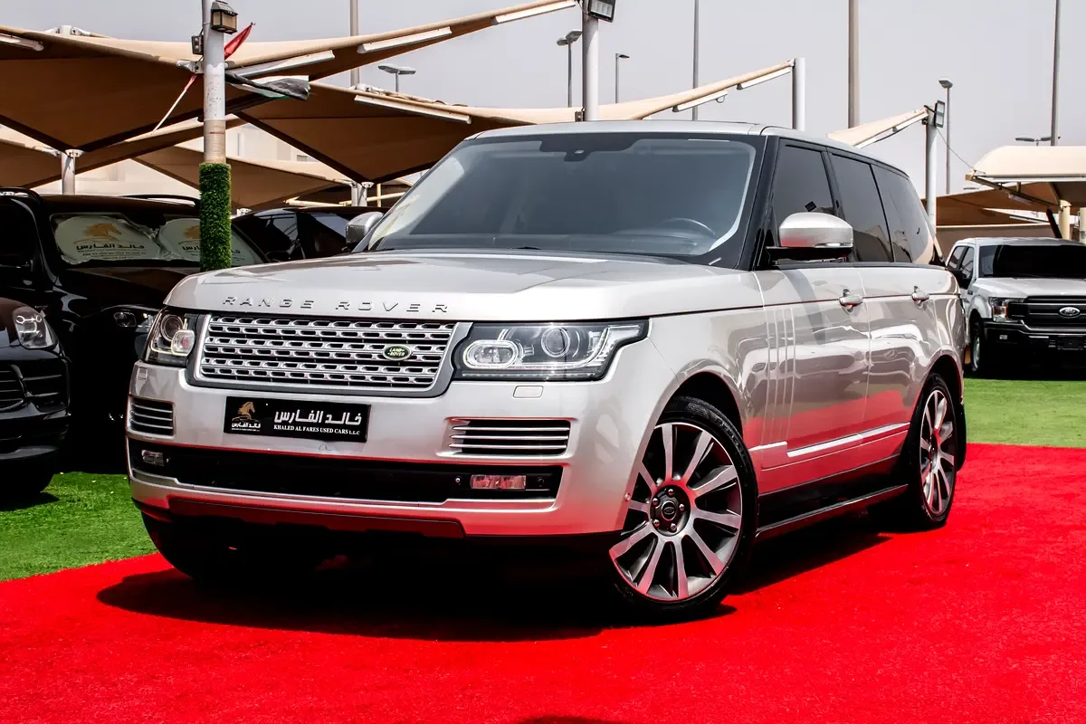 Land Rover Range Rover 5.0 V8 Supercharged AT AWD (550 حصان)