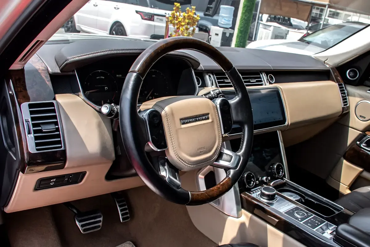 Land Rover Range Rover 5.0 V8 Supercharged AT AWD (550 hp) - 9
