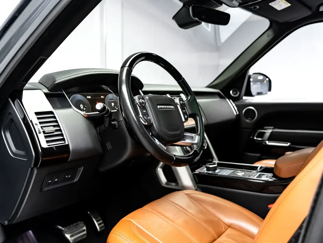 Land Rover Range Rover 5.0 V8 Supercharged AT AWD (550 hp) - 14