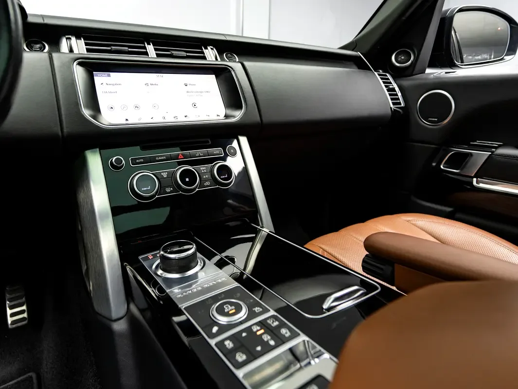 Land Rover Range Rover 5.0 V8 Supercharged AT AWD (550 hp) - 16