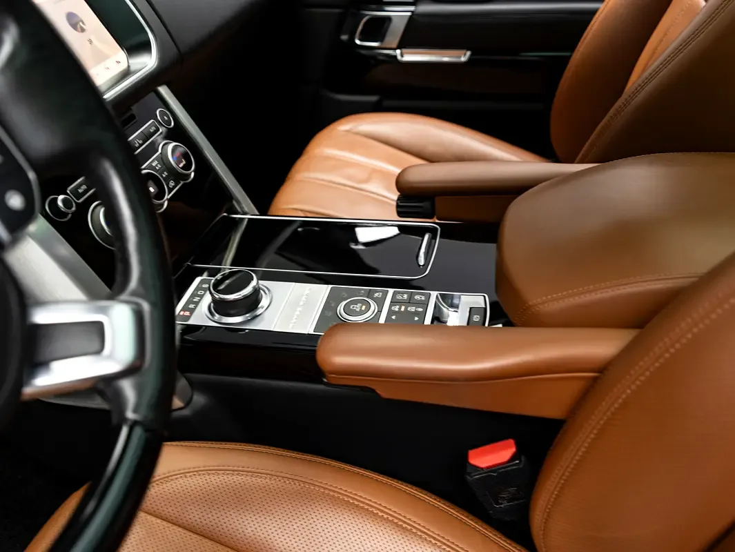 Land Rover Range Rover 5.0 V8 Supercharged AT AWD (550 hp) - 15