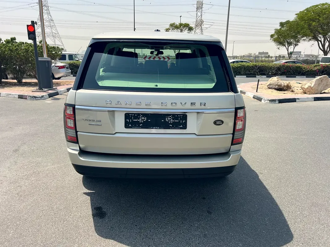 Land Rover Range Rover 5.0 V8 Supercharged AT AWD (550 حصان) - 8