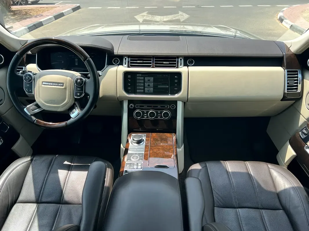 Land Rover Range Rover 5.0 V8 Supercharged AT AWD (550 حصان) - 11
