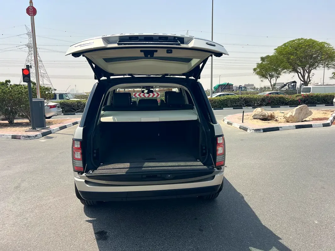 Land Rover Range Rover 5.0 V8 Supercharged AT AWD (550 حصان) - 9