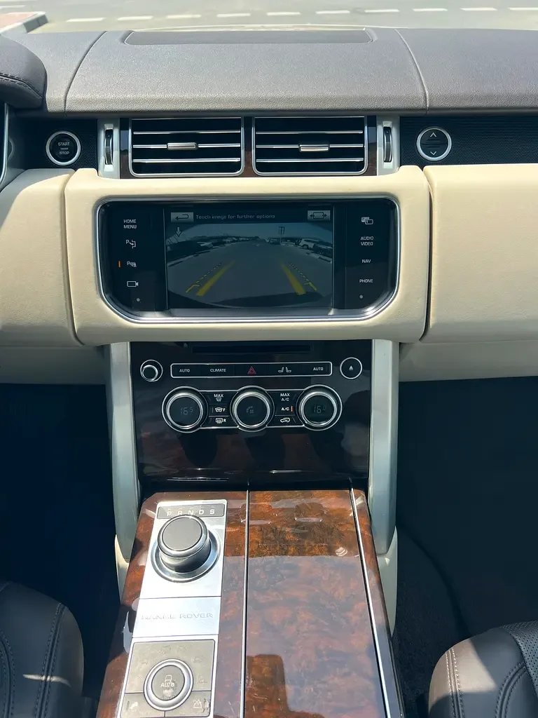 Land Rover Range Rover 5.0 V8 Supercharged AT AWD (550 حصان) - 12