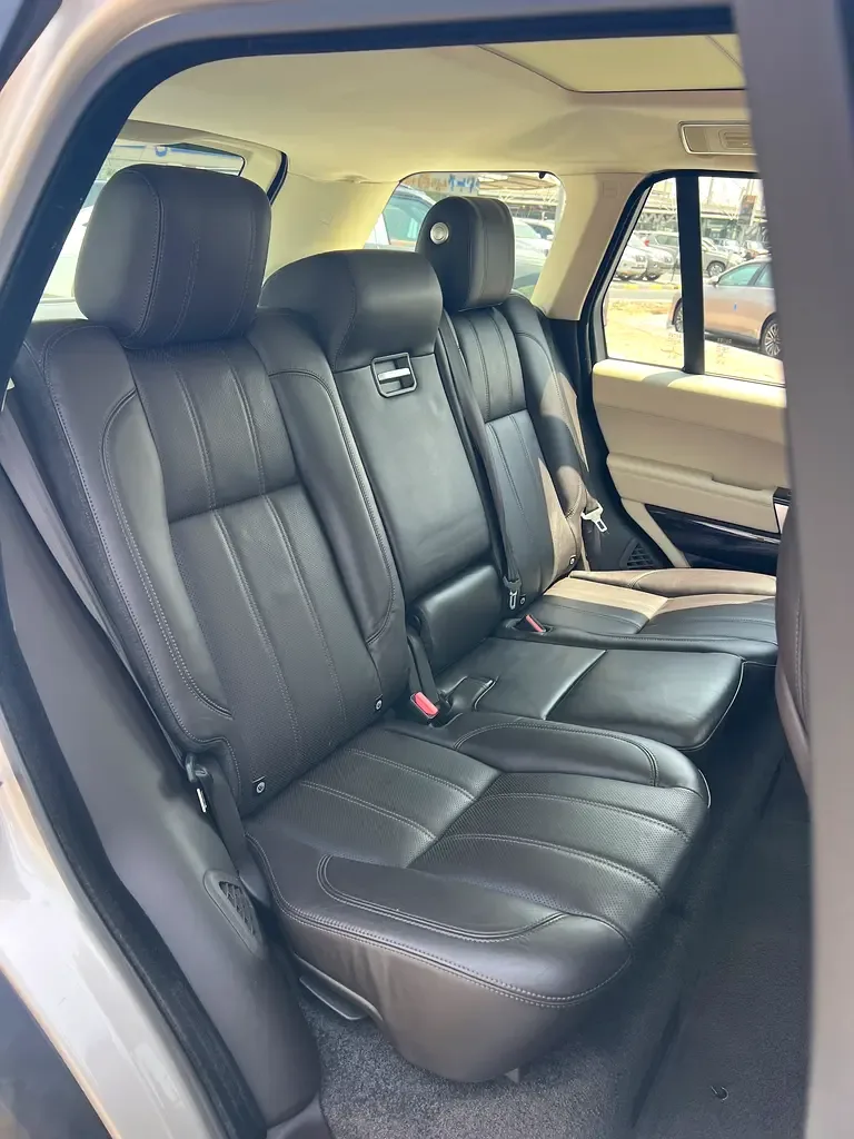 Land Rover Range Rover 5.0 V8 Supercharged AT AWD (550 حصان) - 16
