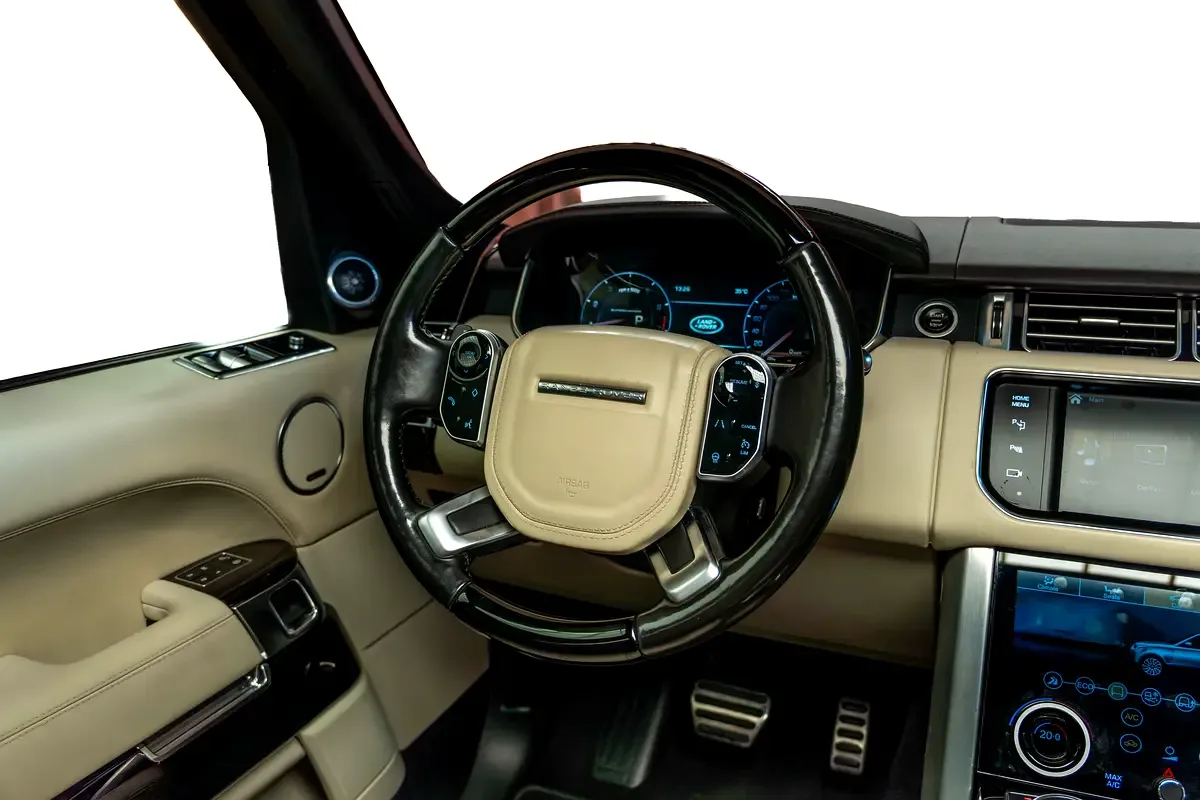 Land Rover Range Rover 5.0 V8 Supercharged AT AWD (550 حصان) - 16